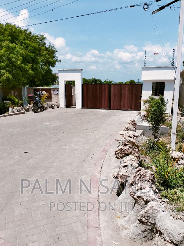Diani Exclusive Estate Quarter Acre Plots - main view
