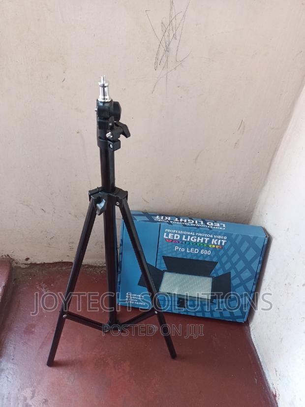 Pro Led 600 Studio Video Light - thumbnail 2