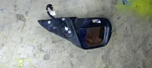 Acquirable Honda Vezel Side Mirror** /
