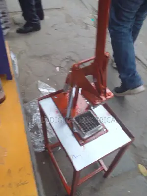 Commercial Chips Cutter New