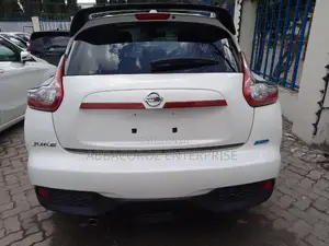 Nissan Juke 2016 Ivory