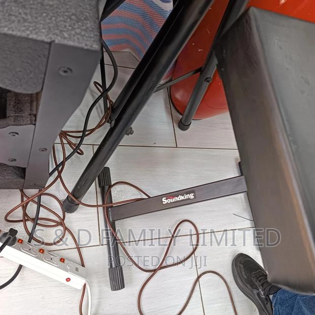 Soundking Df074 Keyboard Bench - thumbnail 4