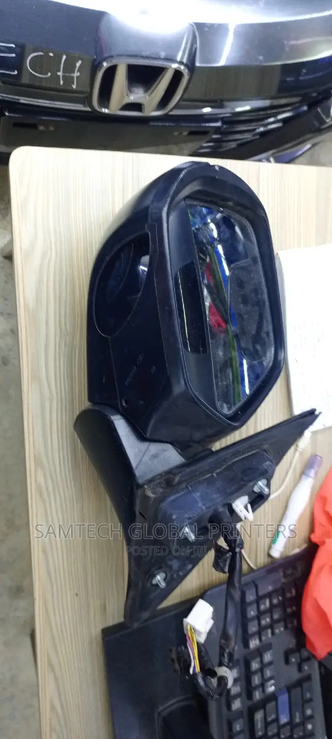 Quality Premium Spade Side Mirrors* /