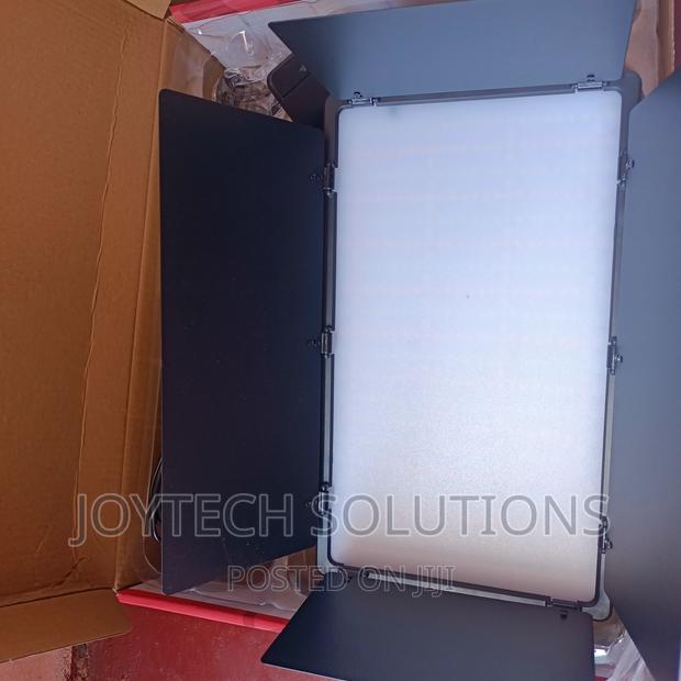 Led 800 RGB Studio Light Kit at an Affordable Price