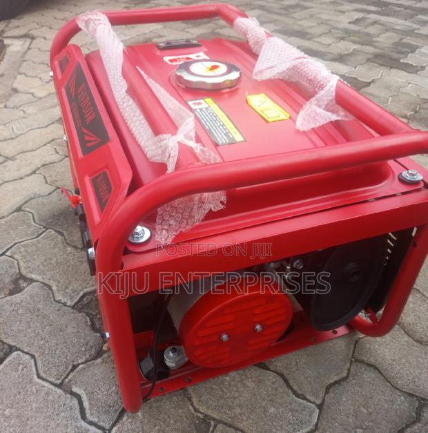 Windsor Generator Available 3.8kva Stocked - thumbnail 2