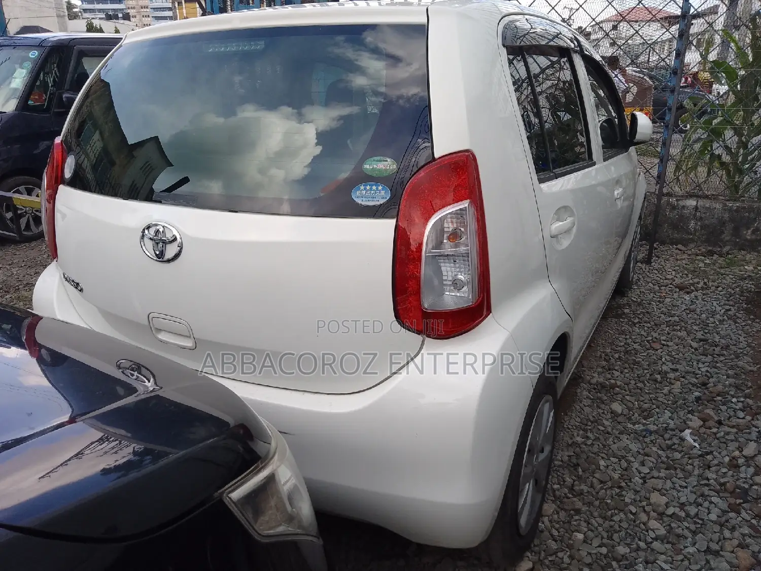 Toyota Passo 1.0 FWD 2016 Ivory