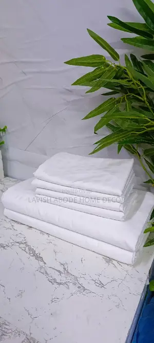 7 by 8 - 6 in 1 Cotton White Stripped Bedsheets