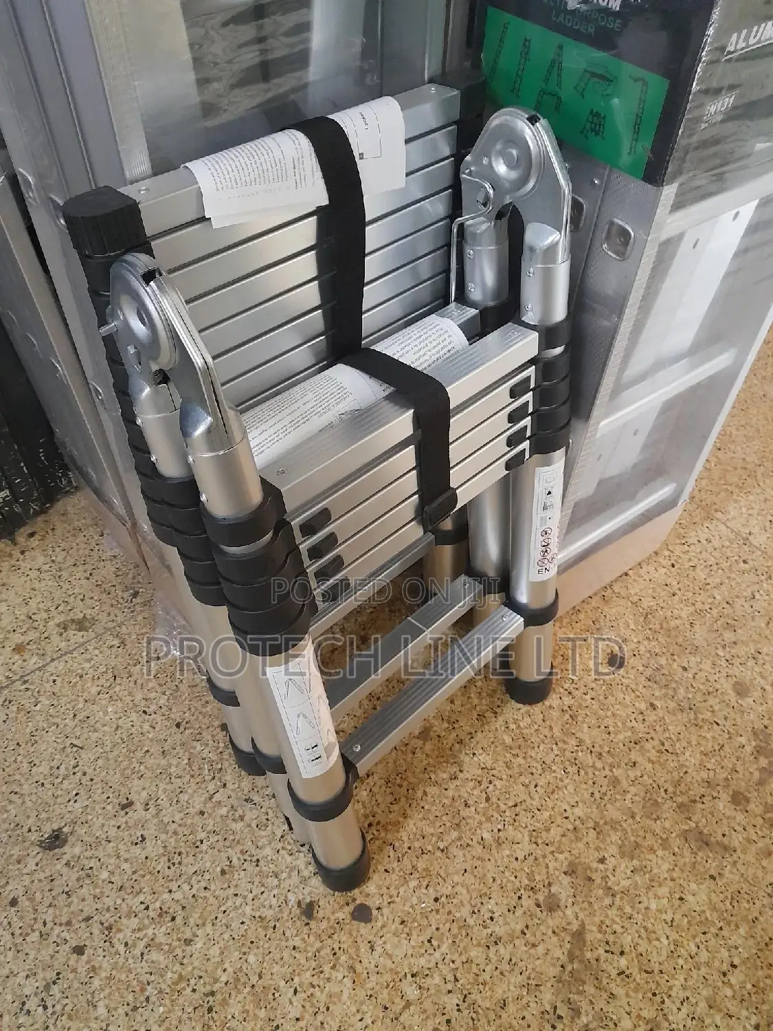 Telescopic Folding Ladder 3.8mts