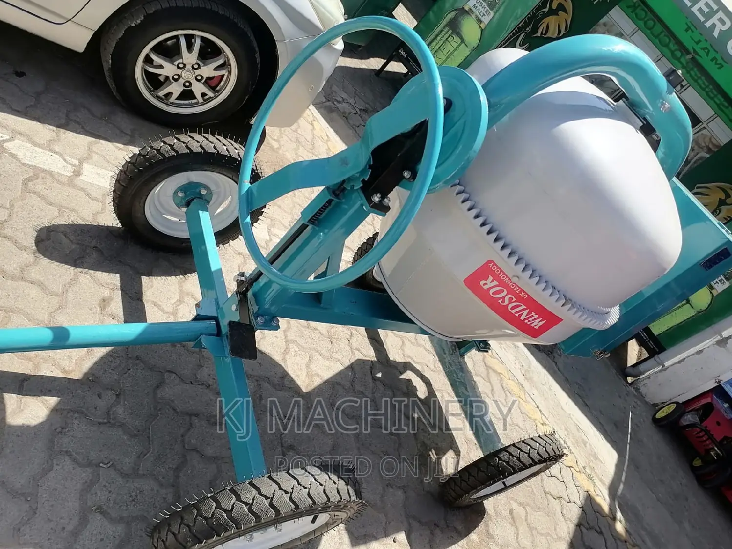 Windsor Brand Concrete Mixer 400l -7.0hp Engine