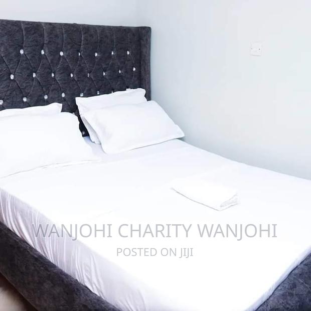 Furnished One Bedroom South B - thumbnail 4