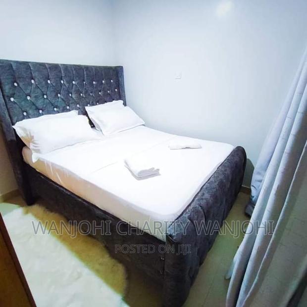 Furnished One Bedroom South B - thumbnail 6