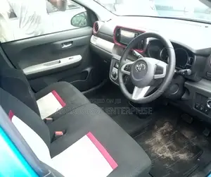 Toyota Passo 1.3 FWD 2016 Black