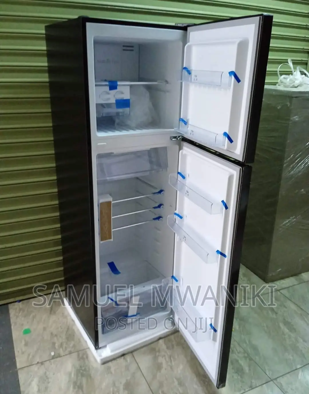 Von Refrigerator 255 Liters Double Door No Frost - Silver