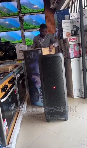 JBL Partybox 1000 Speaker