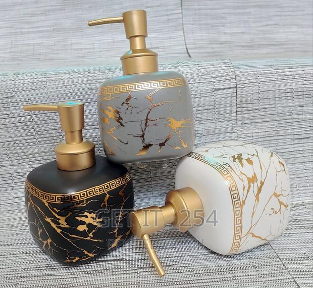 Cube Shape Ceramic Lotion / Soap Dispenser