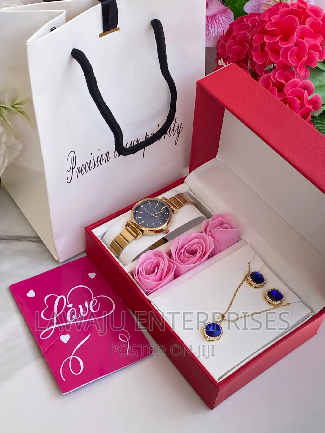 Blue Floral Gift Set