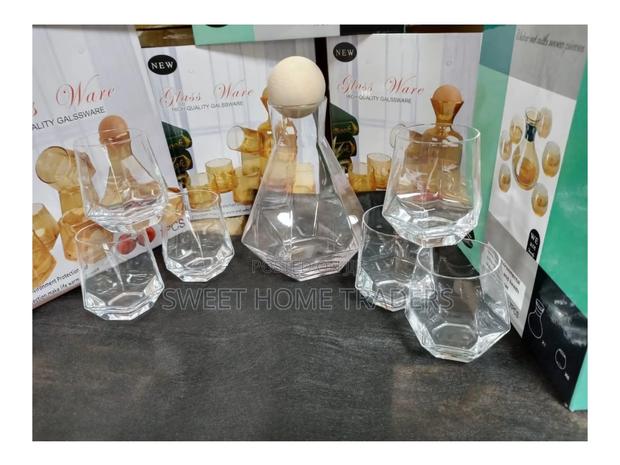 Decanter and 6 Glasses - main view