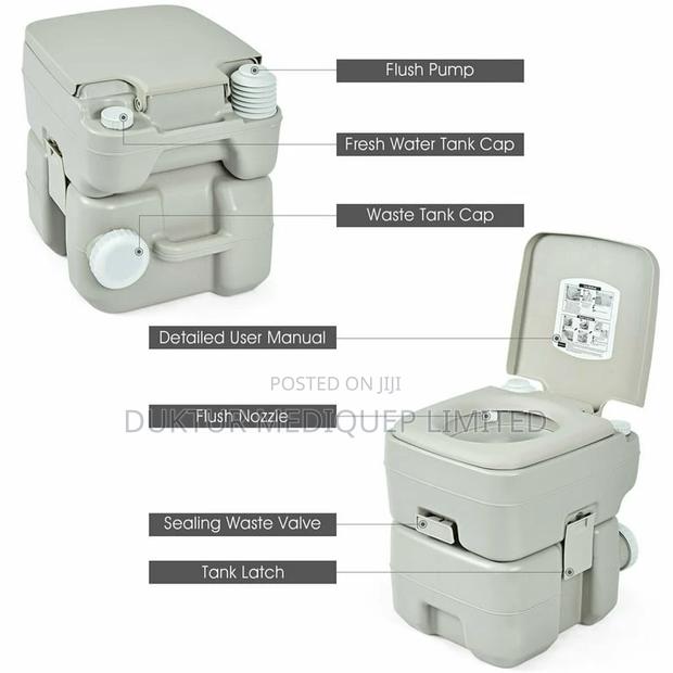 20L Camping Toilet Commode - thumbnail 3