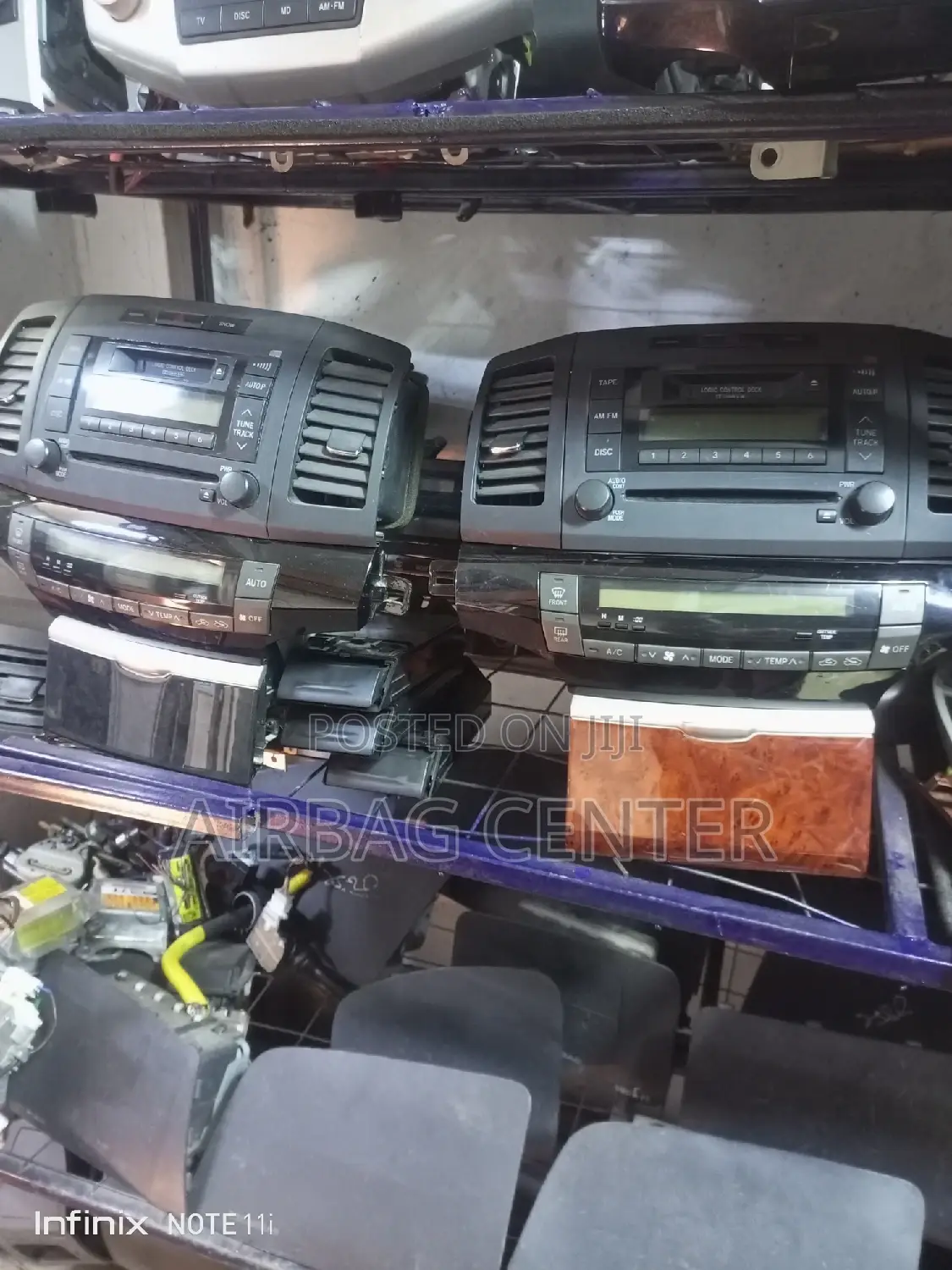 Premio/Allion 240 Radio With AC