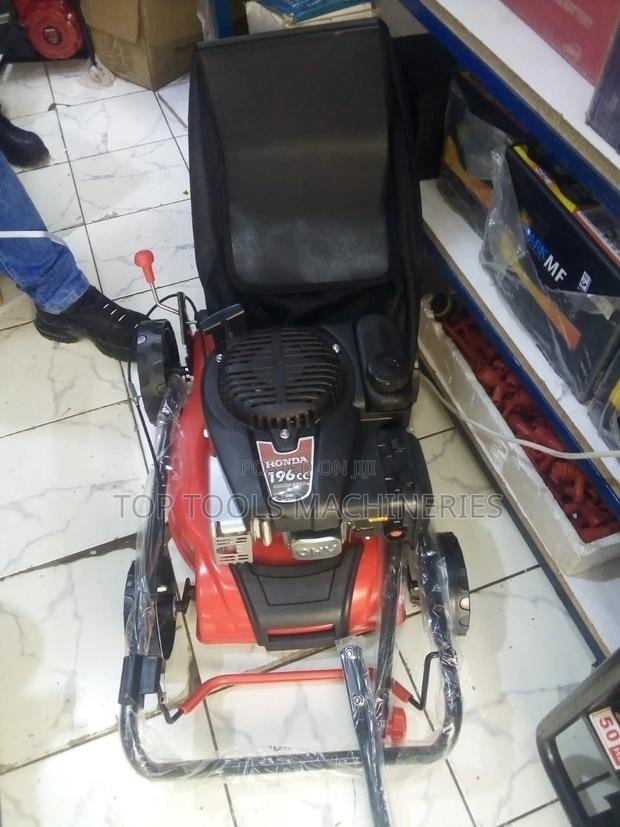 Honda Lawn Mower - main view