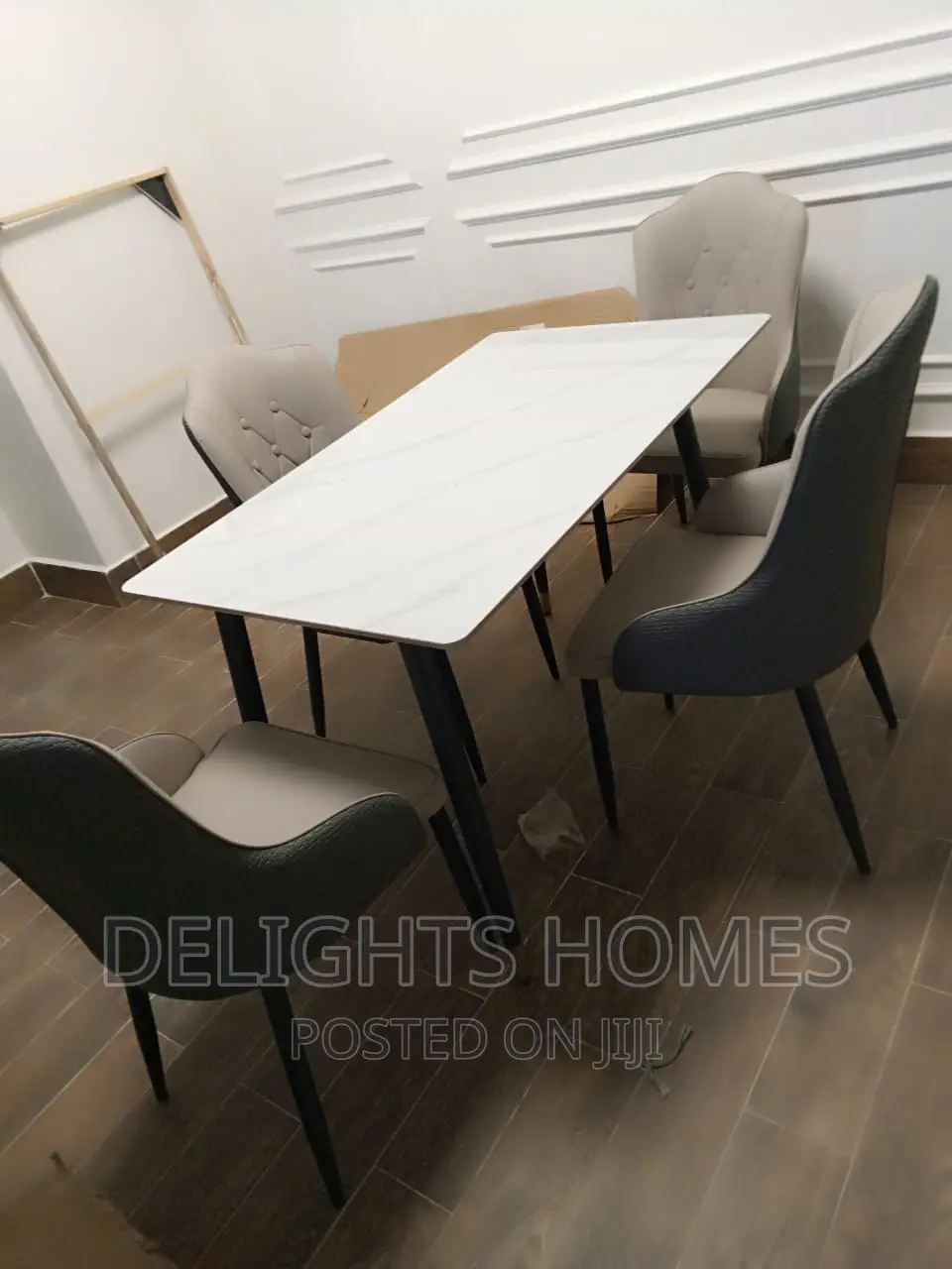 Pure Marble Dining Set