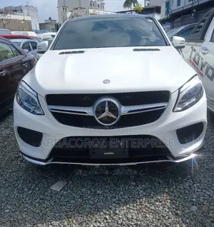 Mercedes-Benz GLE-Class GLE 350d 4MATIC 2017 Ivory