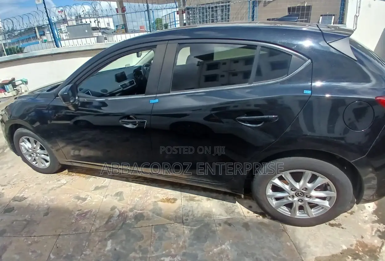 Mazda Axela 2017 Black