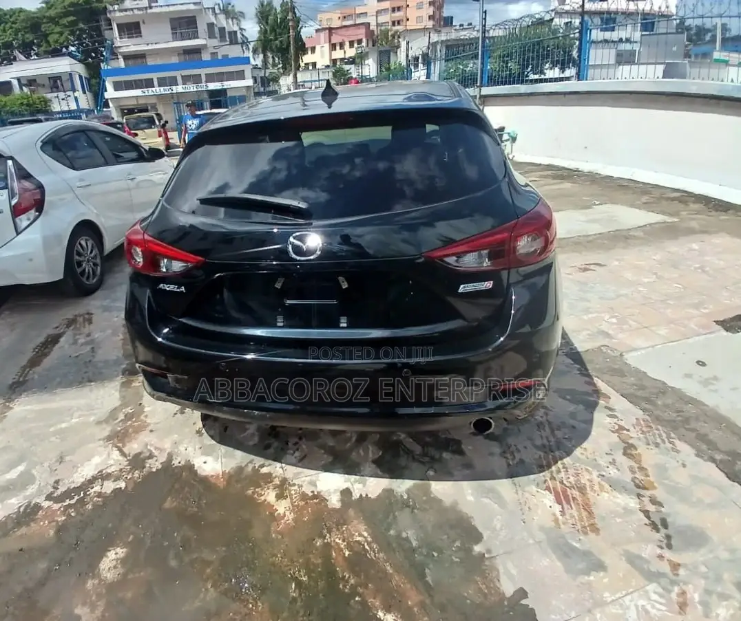 Mazda Axela 2017 Black