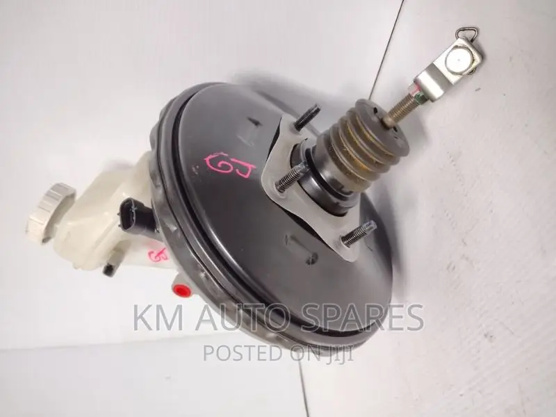 Mitsubishi Mirage Brake Booster/Master Cylinder