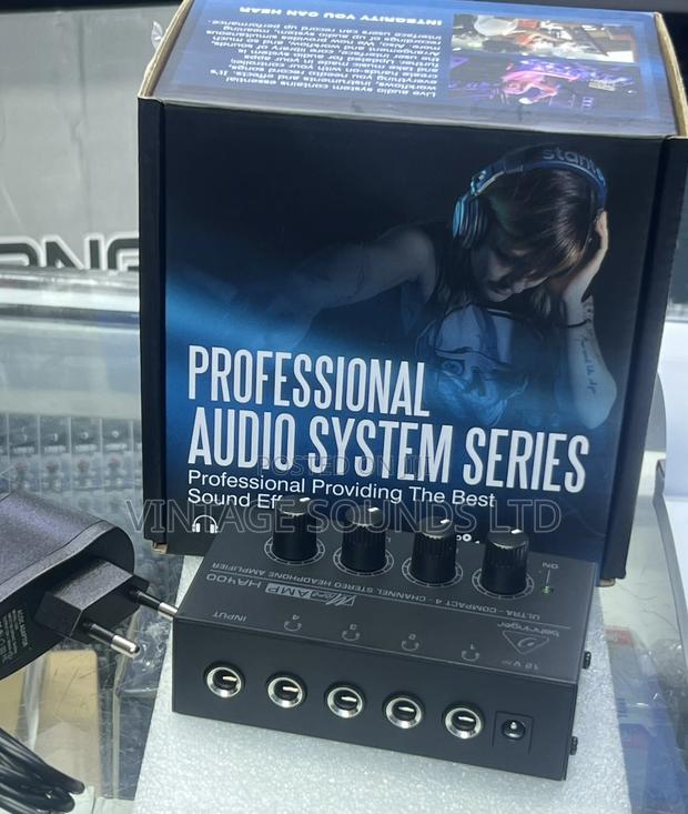 BEHRINGER HA400 Ultra-Compact 4channel Headphone Amplifier