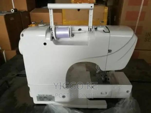 1-Needle Small Embroidery Machine - thumbnail 4