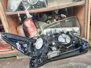 Honda Stream Clear Reflector Zenon Headlight (Complete)