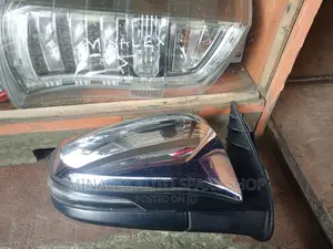 Sidemirror Revo Hilux With Indicator