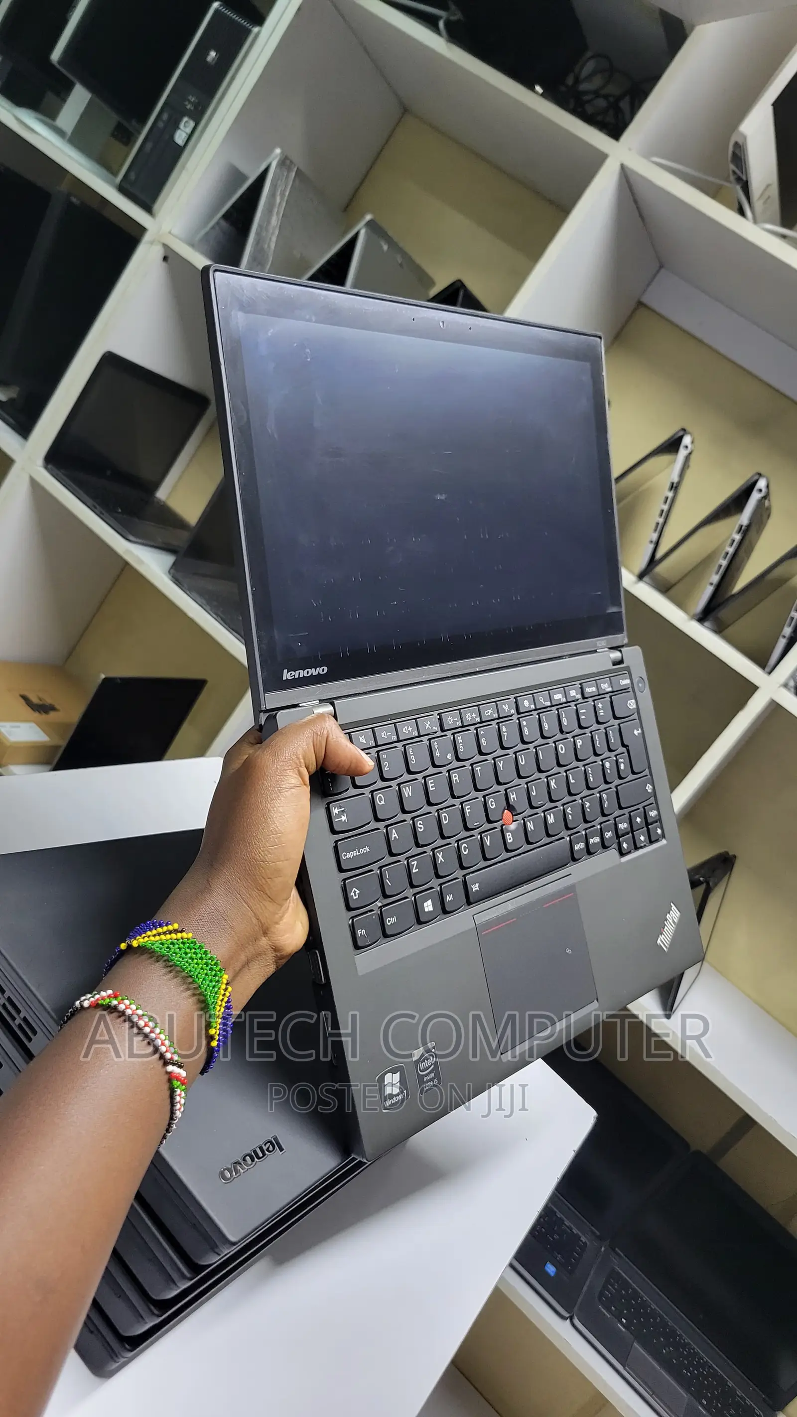 Laptop Lenovo ThinkPad X240 4GB Intel Core I5 HDD 500GB