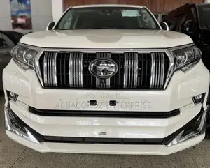 Toyota Land Cruiser Prado 2018 Off white