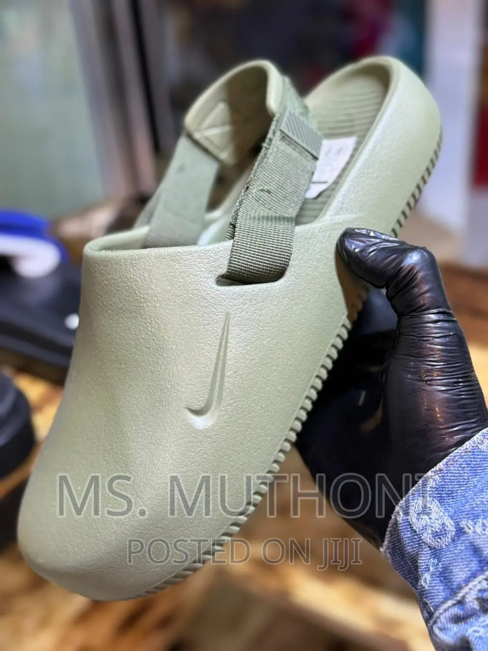 Nike Mules Calm (Size 40-45)
