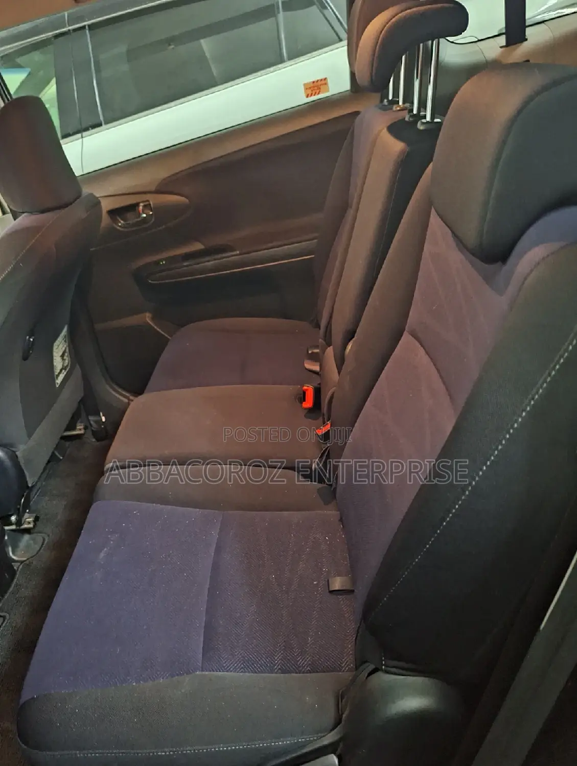 Toyota Sienta 1.5 AWD 2016 Gray
