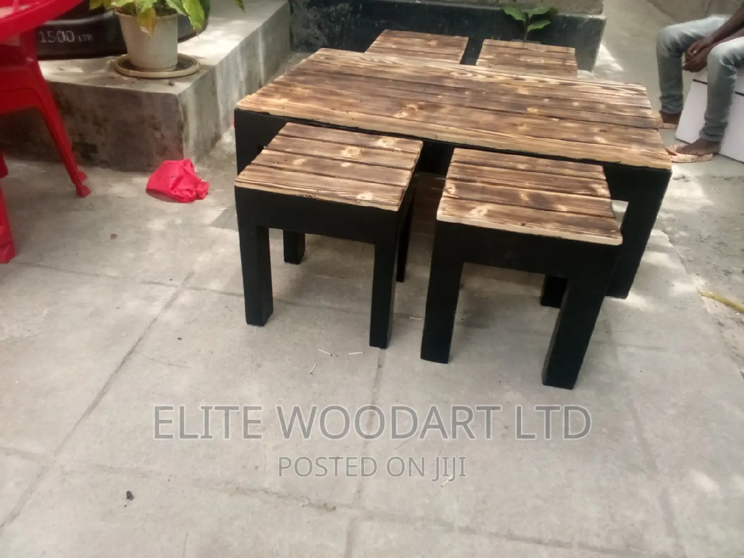 Pallets Coffee Table