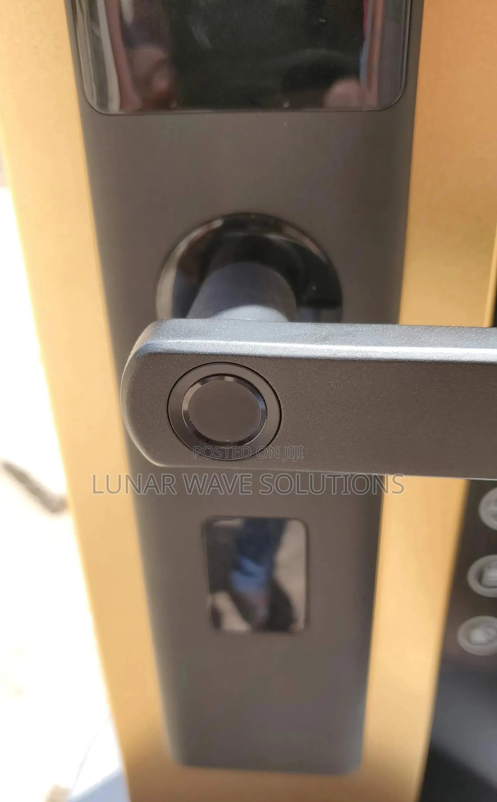 Fingerprint and Smart Biometric Door Lock With Wifi App