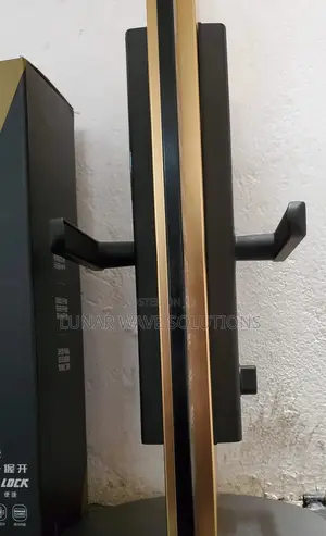 Keyless Entry Smart Lock With Fingerprint and Phone App