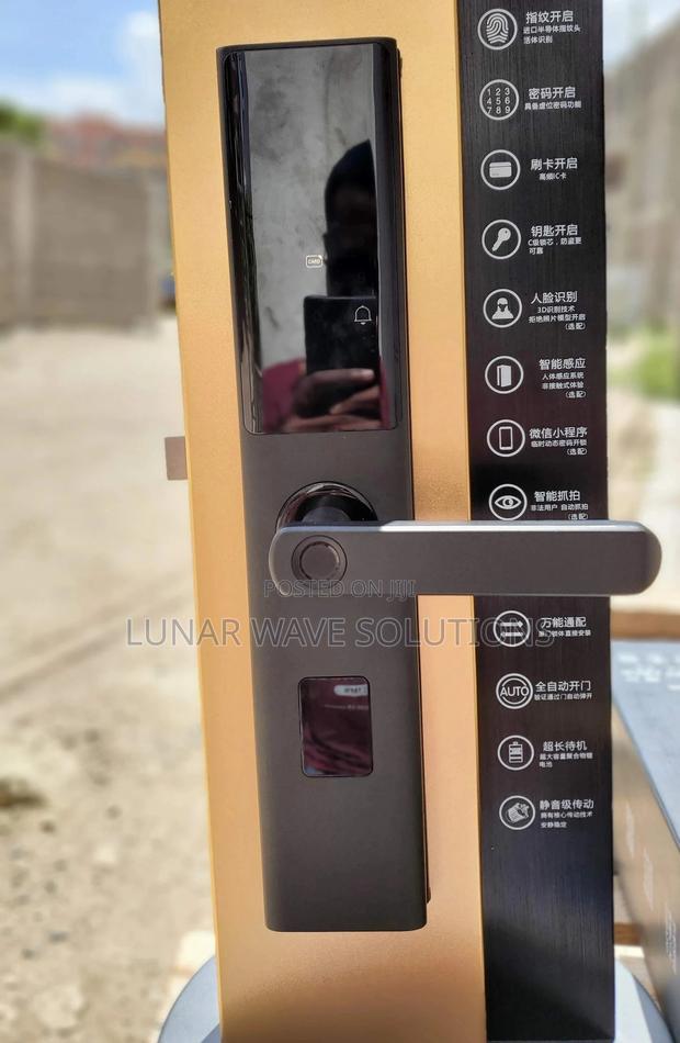 Keyless Entry Smart Lock With Fingerprint and Phone App - main view