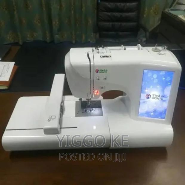 Embroidery Machines Small With 1 Needle