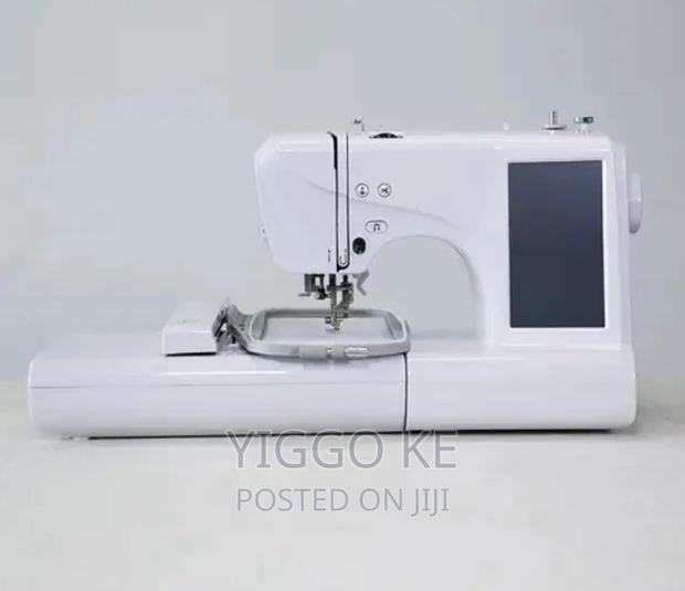 Embroidery-Machines With Single-Needle. - main view