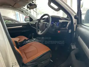Toyota Hilux 2017 Pearl