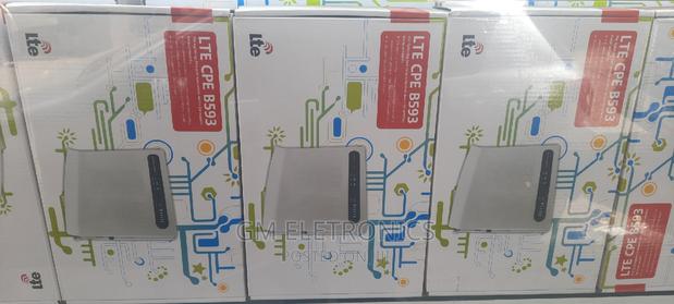 Huawei LTE CPE B593 Wireless Wifi Router.