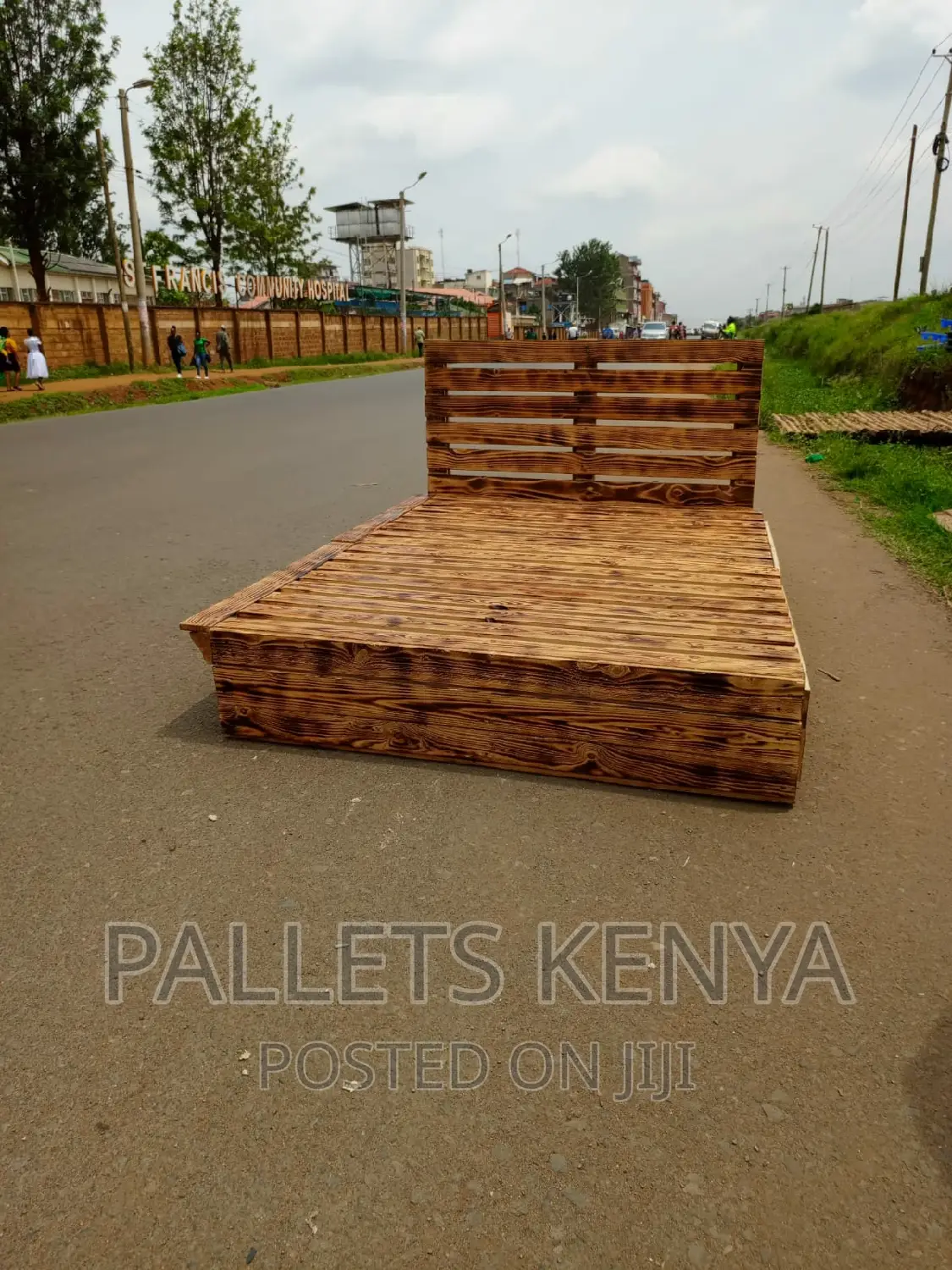 Pallet Bed- 5*6 Pallet Bed With Drawers. (FD03)