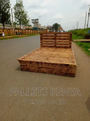 Pallet Bed- 5*6 Pallet Bed With Drawers. (FD03)
