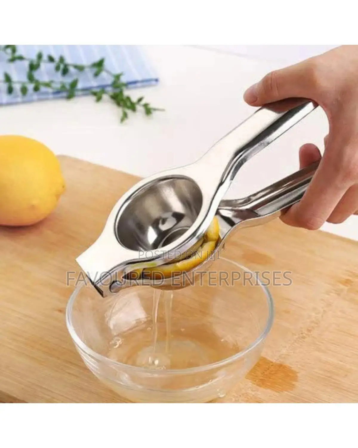 Lemon Squeezer - New Stainless Steel Manual Lemon Juicer,