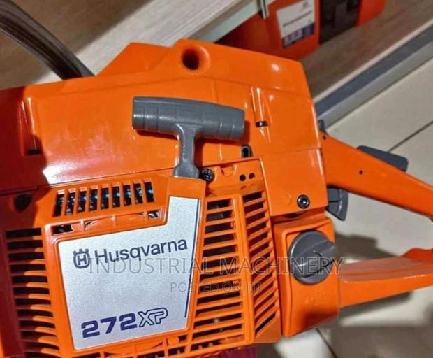 Husqvarna Power Saw 272xp -( Top Brand)