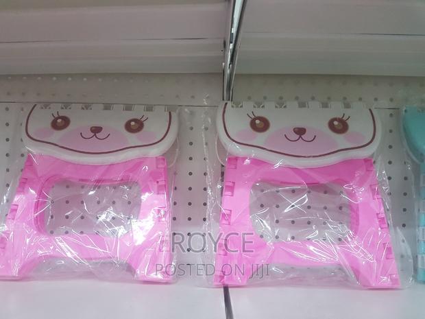 Foldable Stool - thumbnail 4